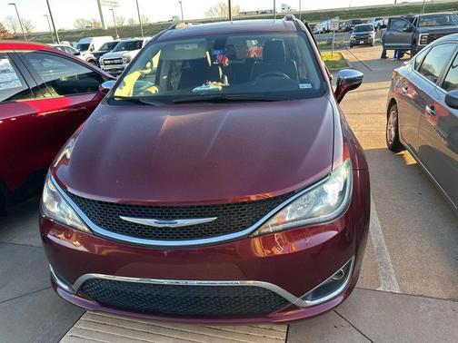 2020 Chrysler Pacifica Limited