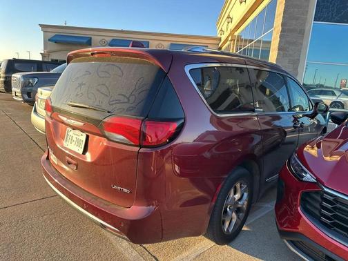 2020 Chrysler Pacifica Limited