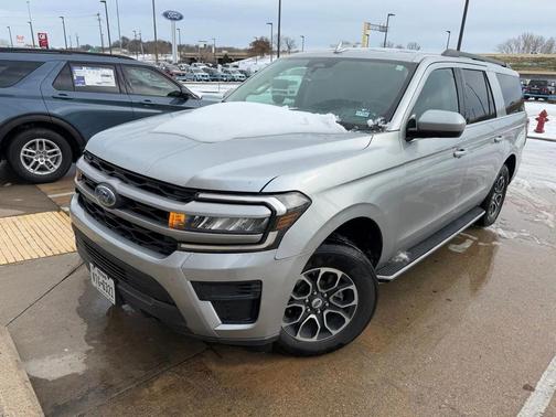 2022 Ford Expedition Max XLT