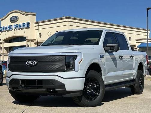 2025 Ford F-150 Lightning XLT