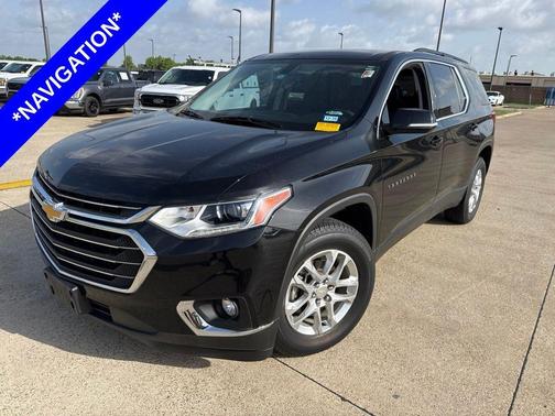 Mosaic Black 2019 Chevrolet Traverse LT Leather