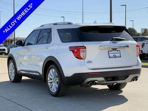 2022 Ford Explorer King Ranch