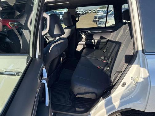2022 Lexus GX 460 Premium