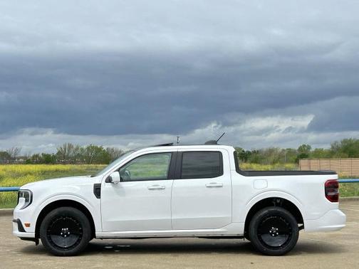 2025 Ford Maverick Lobo