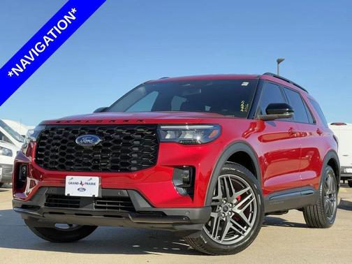 2025 Ford Explorer ST-Line