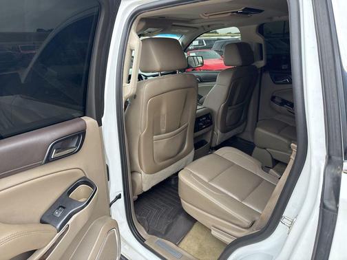 Summit White 2016 GMC Yukon SLT