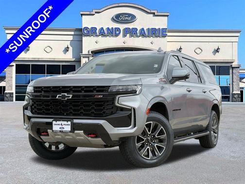 Sterling Gray Metallic 2023 Chevrolet Suburban 4WD Z71