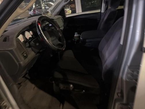 2002 Dodge Ram 1500 ST