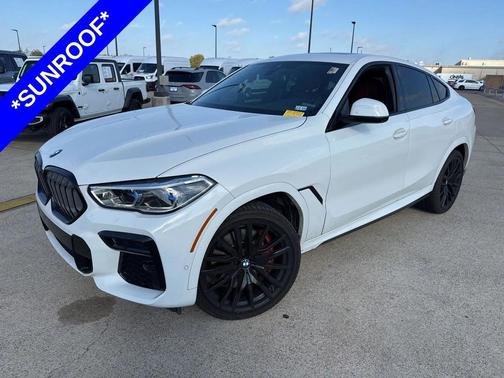 2022 BMW X6 M50i