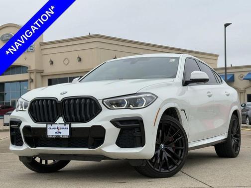 2022 BMW X6 M50i