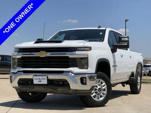Summit White 2024 Chevrolet Silverado 2500 LT