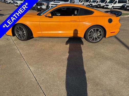 2019 Ford Mustang EcoBoost Premium