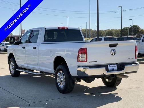 2024 RAM 3500 Big Horn Crew Cab 4x4 8' Box