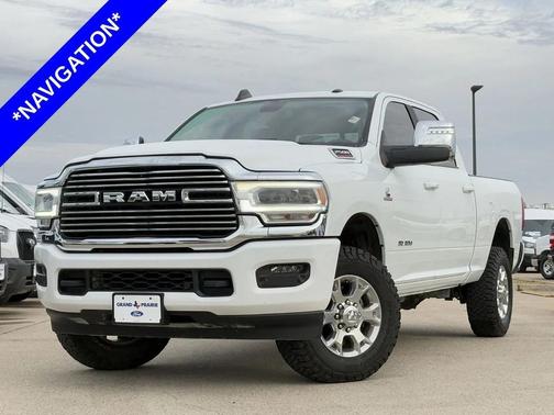 2024 RAM 2500 Laramie Crew Cab 4x4 6'4' Box