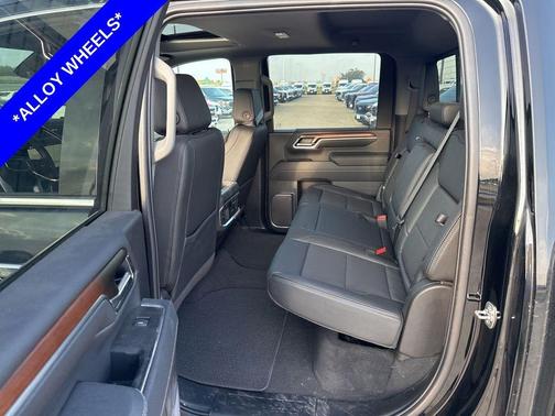 2025 GMC Sierra 3500 Denali