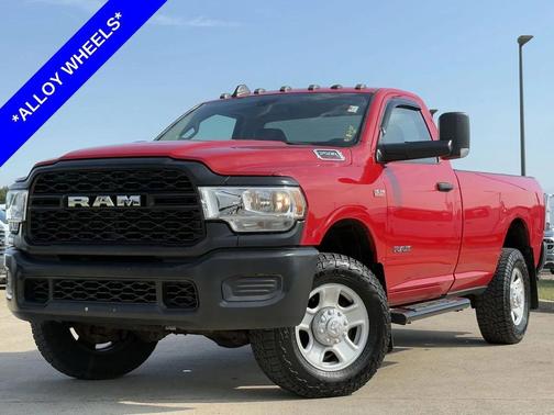 2020 RAM 2500 Tradesman Regular Cab 4X4 8' Box