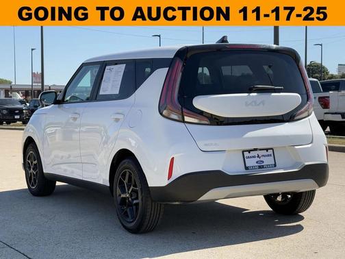 2023 Kia Soul LX