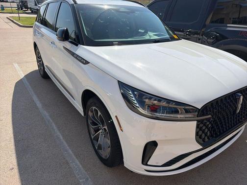 2025 Lincoln Aviator Premiere