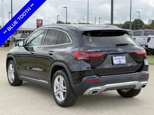 2021 Mercedes-Benz GLA 250 Base 4MATIC