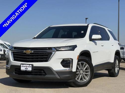 2023 Chevrolet Traverse LT Leather