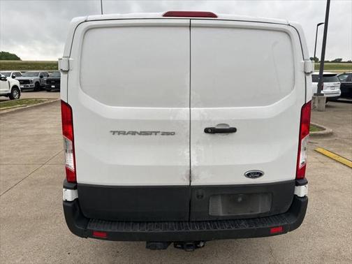 2021 Ford Transit-250 Base