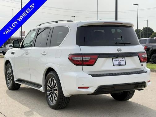 2023 Nissan Armada SL 2WD