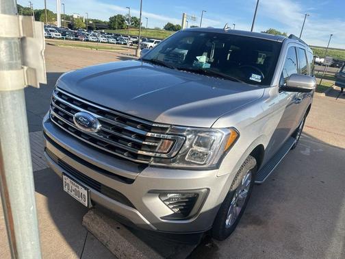 Iconic Silver Metallic 2020 Ford Expedition XLT