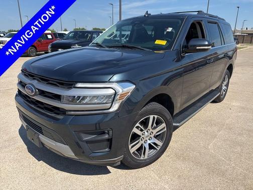 Blue Metallic 2022 Ford Expedition XLT