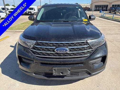 Agate Black 2022 Ford Explorer XLT