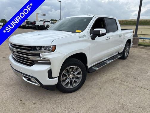 Iridescent Pearl Tricoat 2022 Chevrolet Silverado 1500 Limited High Country
