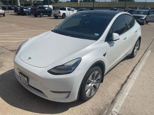2022 Tesla Model Y Long Range Dual Motor All-Wheel Drive