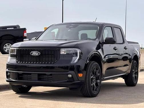 2026 Ford Maverick Lobo Standard