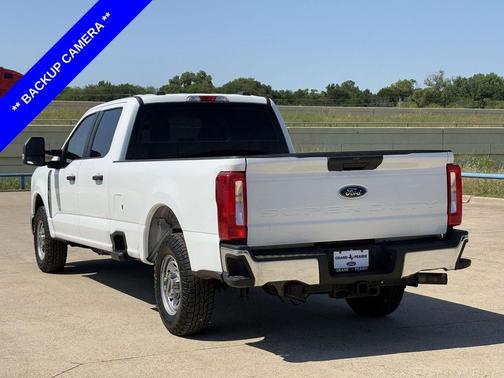 Oxford White 2024 Ford F-250 XL