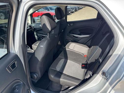 Moondust Silver Metallic 2021 Ford EcoSport SE