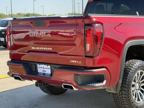 2021 GMC Sierra 1500 AT4