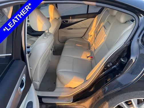 2015 INFINITI Q50 Premium