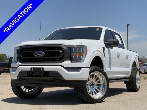 Oxford White 2023 Ford F-150 XLT