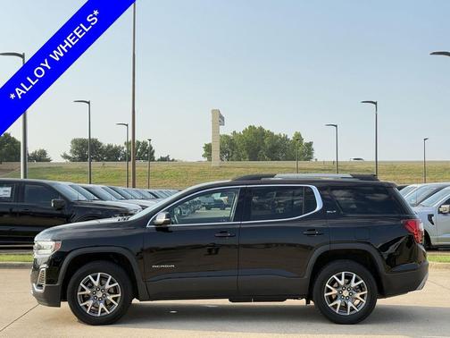 2023 GMC Acadia FWD SLT