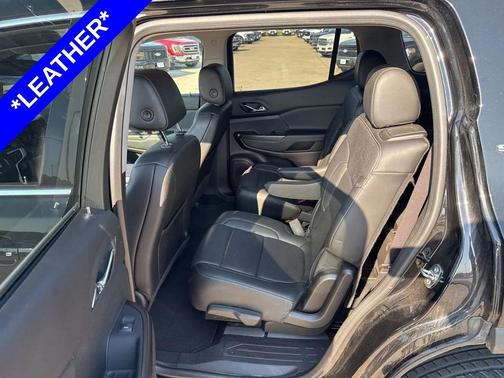 2023 GMC Acadia FWD SLT