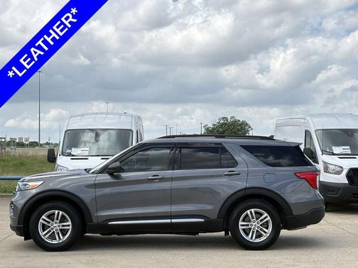 Carbonized Gray Metallic 2022 Ford Explorer XLT