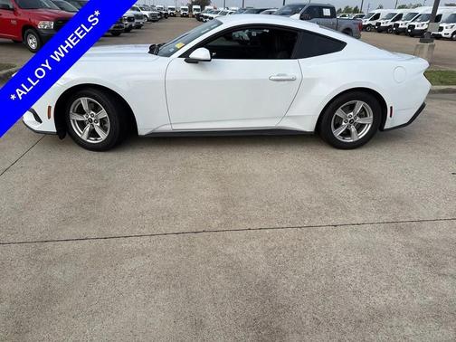 2024 Ford Mustang EcoBoost