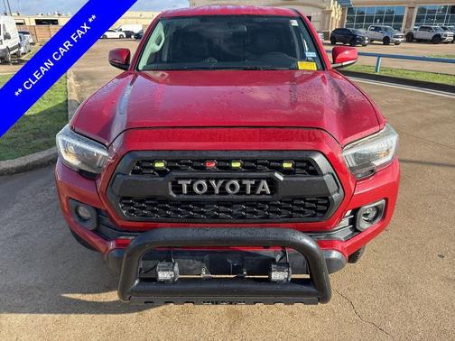 2016 Toyota Tacoma SR