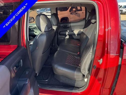 2016 Toyota Tacoma SR