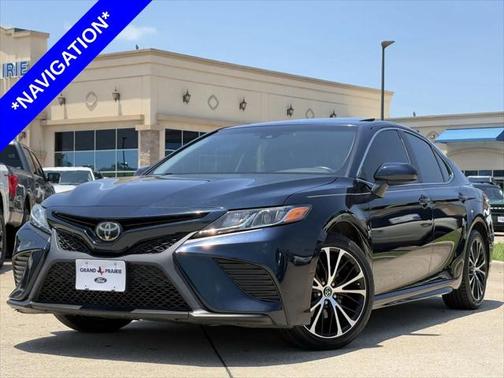 2019 Toyota Camry SE