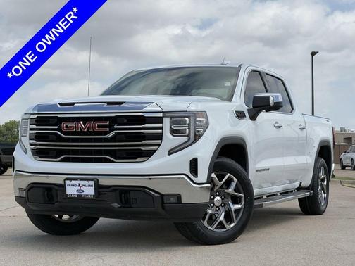 Summit White 2022 GMC Sierra 1500 SLT