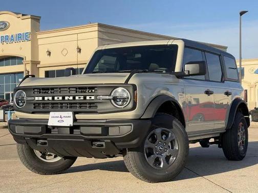 Desert Sand 2025 Ford Bronco Big Bend