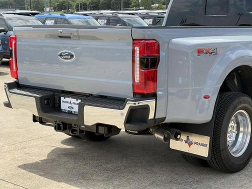 2025 Ford F-350 Lariat
