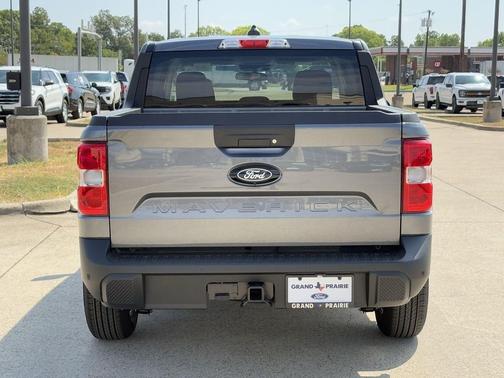 Carbonized Gray Metallic 2026 Ford Maverick XLT