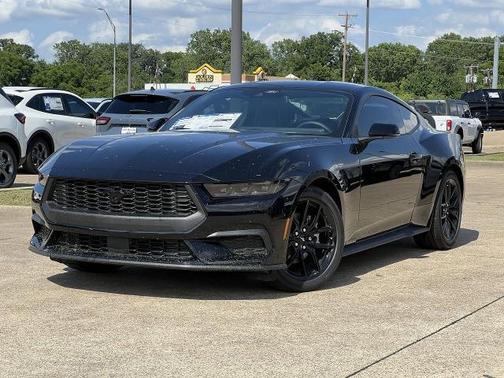 2025 Ford Mustang EcoBoost