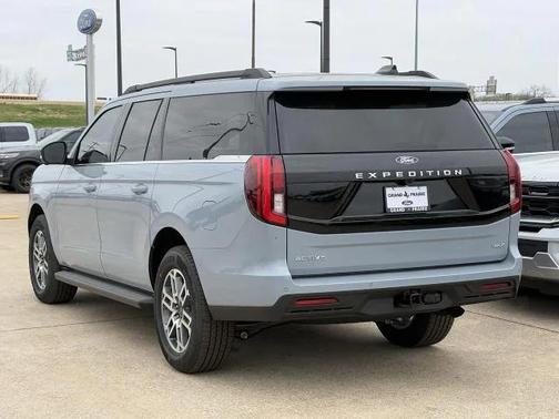 2026 Ford Expedition Max Active 4x2